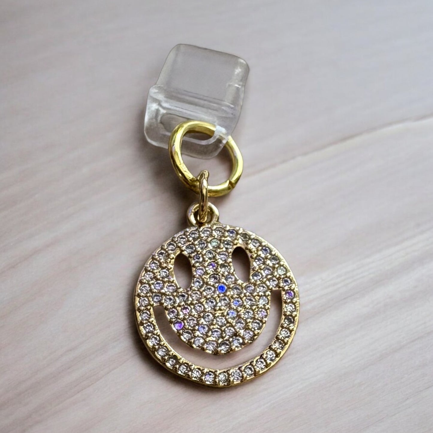 Gold Diamond Happy Face Charm | Kindle, iPad, iPhone (C-Port)